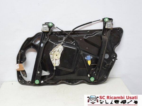 Alzavetro Anteriore Sinistro Vw Passat 3C1837755G