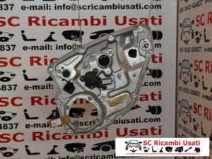 Alzavetro Posteriore Destro Fiat Stilo 467813520