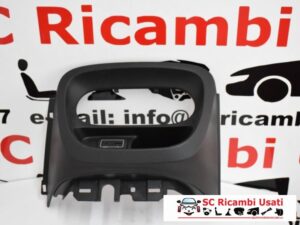 Rivestimento Cruscotto Con Porta Usb Aux Fiat 500l 51892477