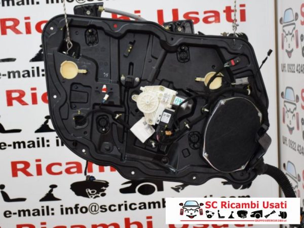 PANNELLO ALZAVETRO ANTERIORE SINISTRO JEEP COMPASS K68292078AA