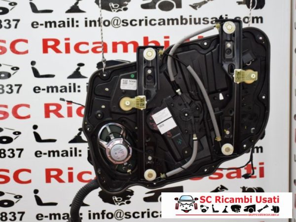 PANNELLO ALZAVETRO ANTERIORE SINISTRO JEEP COMPASS K68292078AA