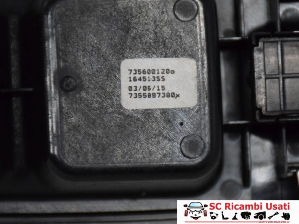 PULSANTE ALZAVETRO ANTERIORE DESTRO DX FIAT 500L 735600120