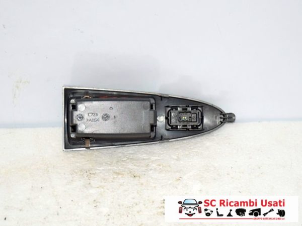 PULSANTE ALZAVETRO POSTERIORE DESTRO DX FIAT CROMA 735436211