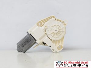 Alzavetro Anteriore Sinistro Audi A4 B8 8K0959801A