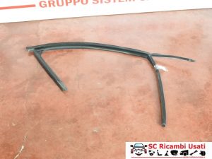 Guarnizione Porta Anteriore Destra Dx Audi A4 2013