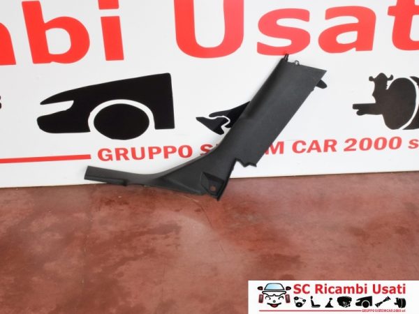 Rivestimento Montante Posteriore Dx Peugeot 308 9800072677