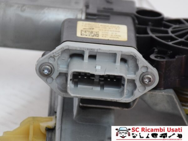 Alzavetro Anteriore Sinistro Renault Clio 4 807018534R