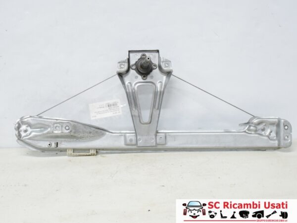 Alzavetro Posteriore Destro Renault Clio 3 8200291155/B