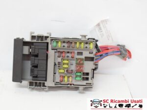 Centralina Porta Fusibili Opel Astra J 13222786