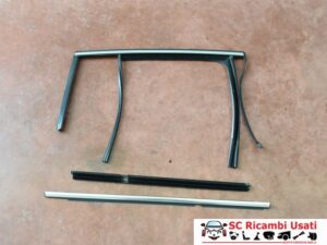 Guarnizione Porta Posteriore Destra Vw Tiguan 5N0839432H