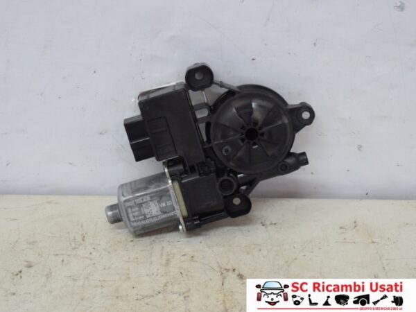 Alzavetro Posteriore Destro Audi Q2 5Q0959408