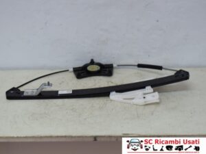 Alzavetro Posteriore Destro Audi Q2 81A839462