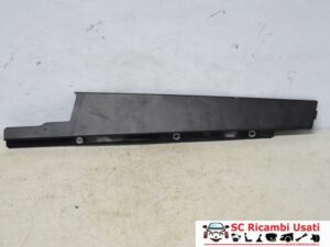 Modanatura Porta Anteriore Destra Jeep Renegade 52109369