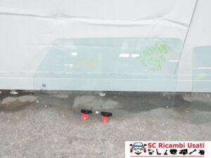 Vetro Posteriore Destro Suzuki Baleno 84503M68P00000