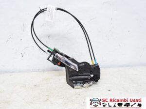 Serratura Porta Anteriore Destra Suzuki Baleno 82201M68P52000