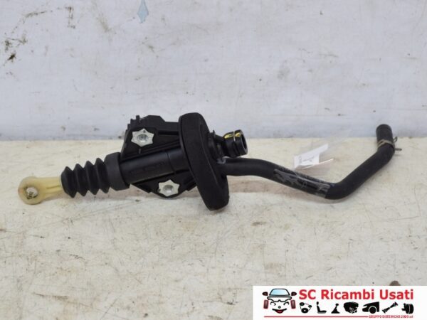 Pompa Frizione Suzuki Baleno 2381068P22