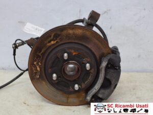 Mozzo Montante Anteriore Destro Suzuki Baleno 45111M68P00