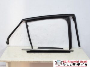 Guarnizione Porta Posteriore Destra Opel Corsa F 9823226380