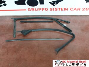 Guarnizione Porta Anteriore Destra Bmw Serie 3 E90