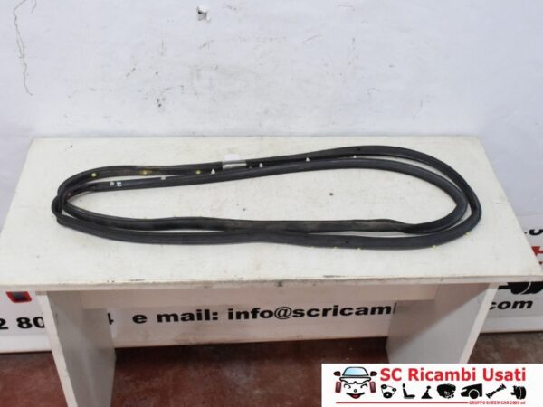 Guarnizione Porta Anteriore Destra Jeep Compass 52144814