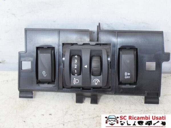 Pulsantiera Regolazione Fari Renault Zoe 251900567R