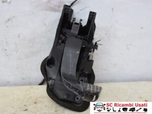 Pedale Frizione Ford Fiesta Mk6 AY117B633AD