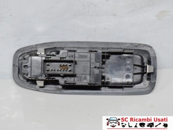 Pulsantiera Alzavetro Anteriore Sx Peugeot 208 96751127ZD