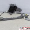 Alzavetro Posteriore Destro Nissan Qashqai J10 402190A