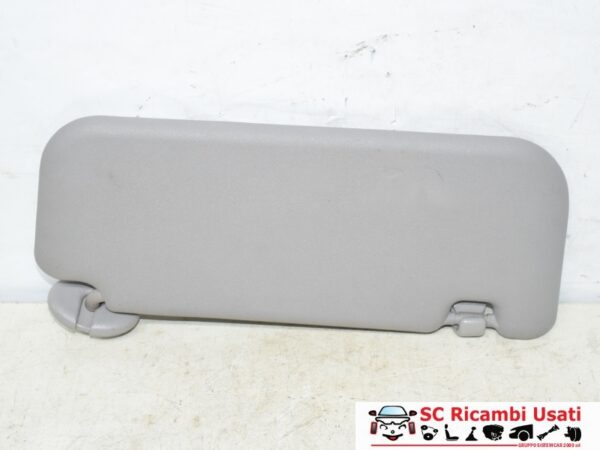 Aletta Parasole Sinistra Toyota Yaris 743200D270B0