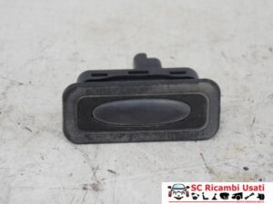 Pulsante Apertura Portellone Renault Clio 3 8200076258