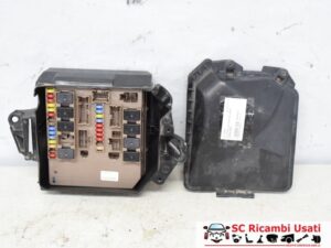 Centralina Porta Fusibili Renault Clio 3 8200674660