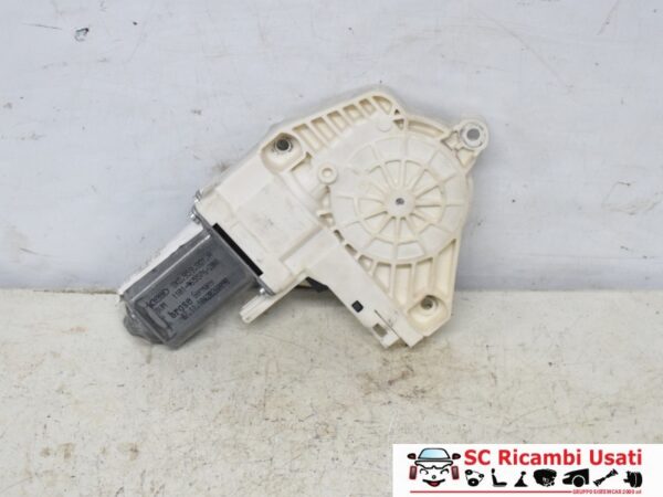 Alzavetro Anteriore Sinistro Audi A4 B8 8K0959801A