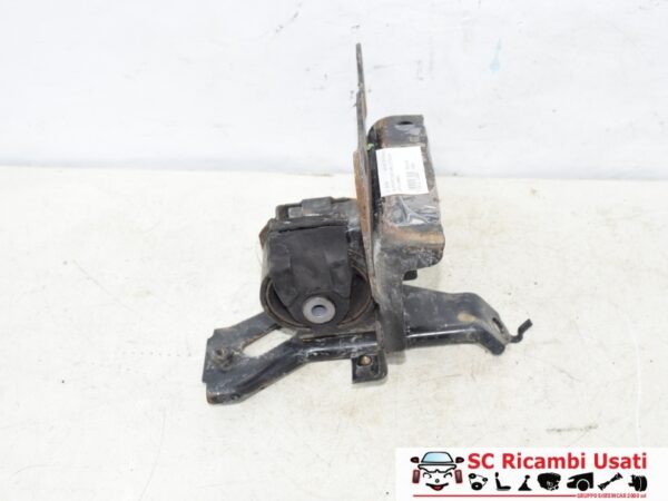 Supporto Motore Toyota Yaris 123720J041