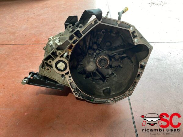 Cambio Manuale Renault Express 6 Marce 320108786R