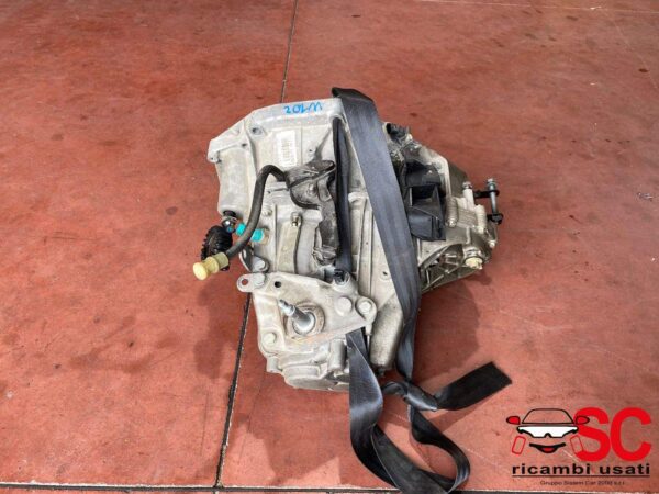 Cambio Manuale Renault Express 6 Marce 320108786R