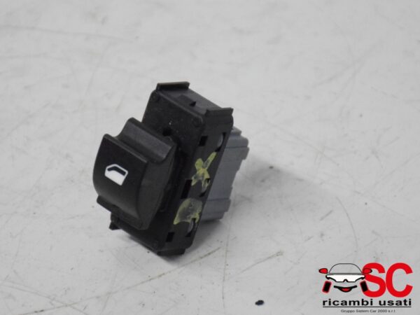 Pulsante Alzavetro Anteriore Destro Citroen C3 98016307ZD