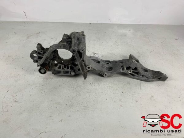 Supporto Alternatore Volkswagen Golf 7 2.0 Tdi 04L903143B