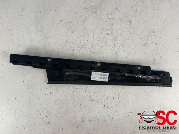 Modanatura Porta Anteriore Destra Jeep Renegade 52109369