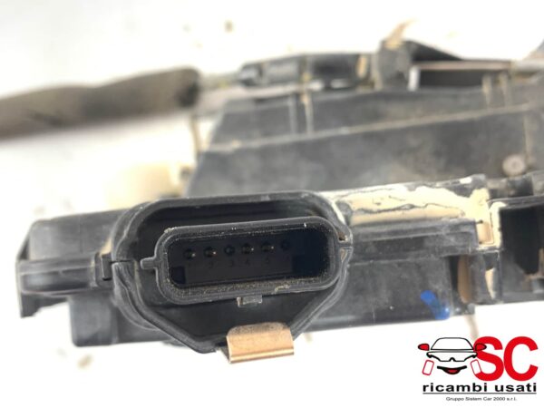 Serratura Porta Anteriore Sinistra Renault Clio 4 805033000R